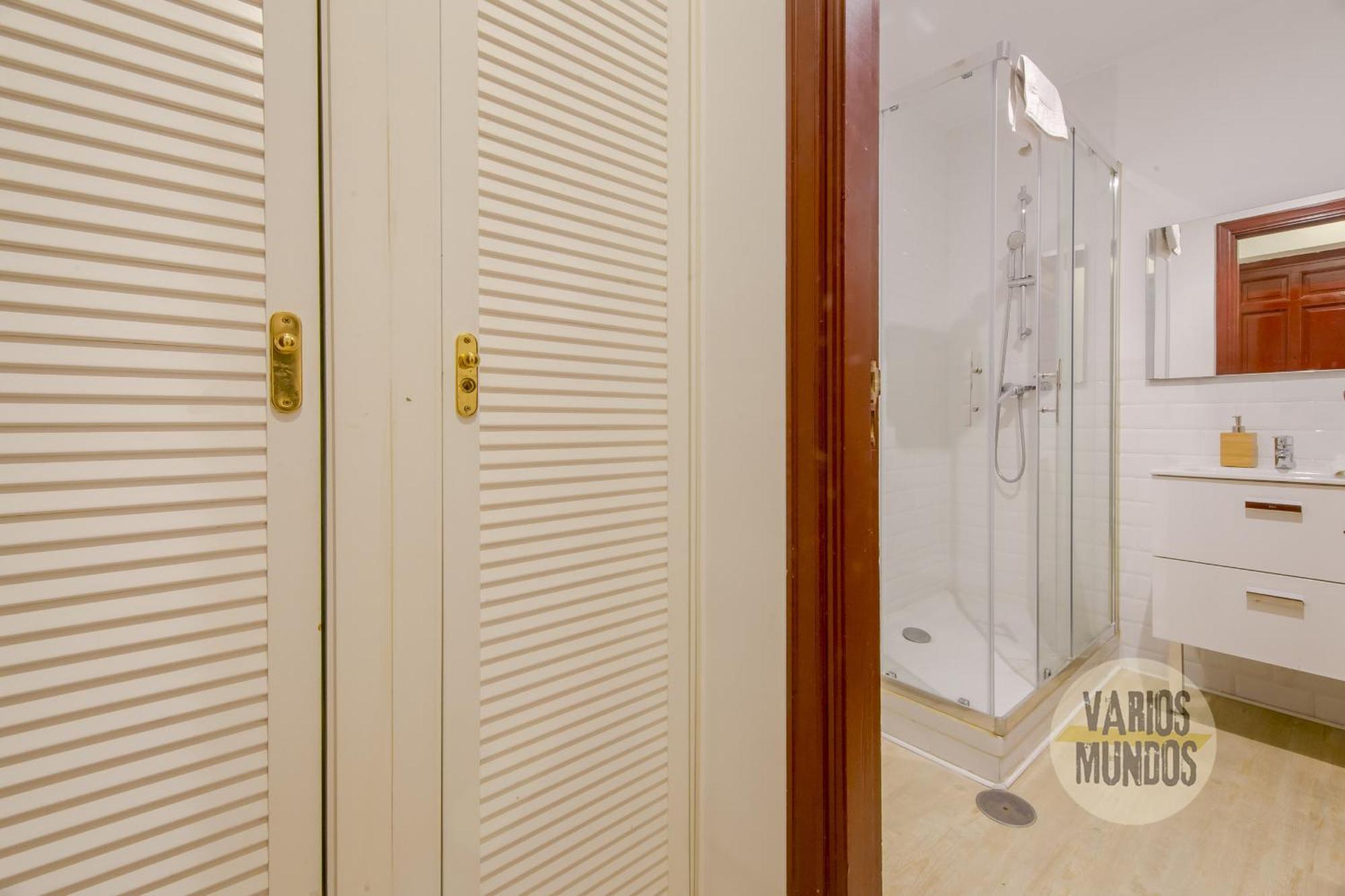Beautiful Loft Para 3Pax En Huertas-Cortes Madri Exterior foto
